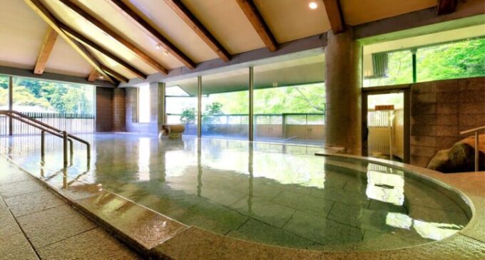 あつみ温泉旅館 萬國屋:大浴場 楽水 出典:あつみ温泉萬國屋公式HP